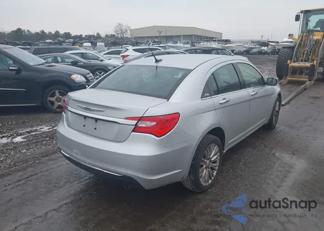 2011 Chrysler 200 Limited from USA, damaged, VIN 1C3BC2FG2BN505399